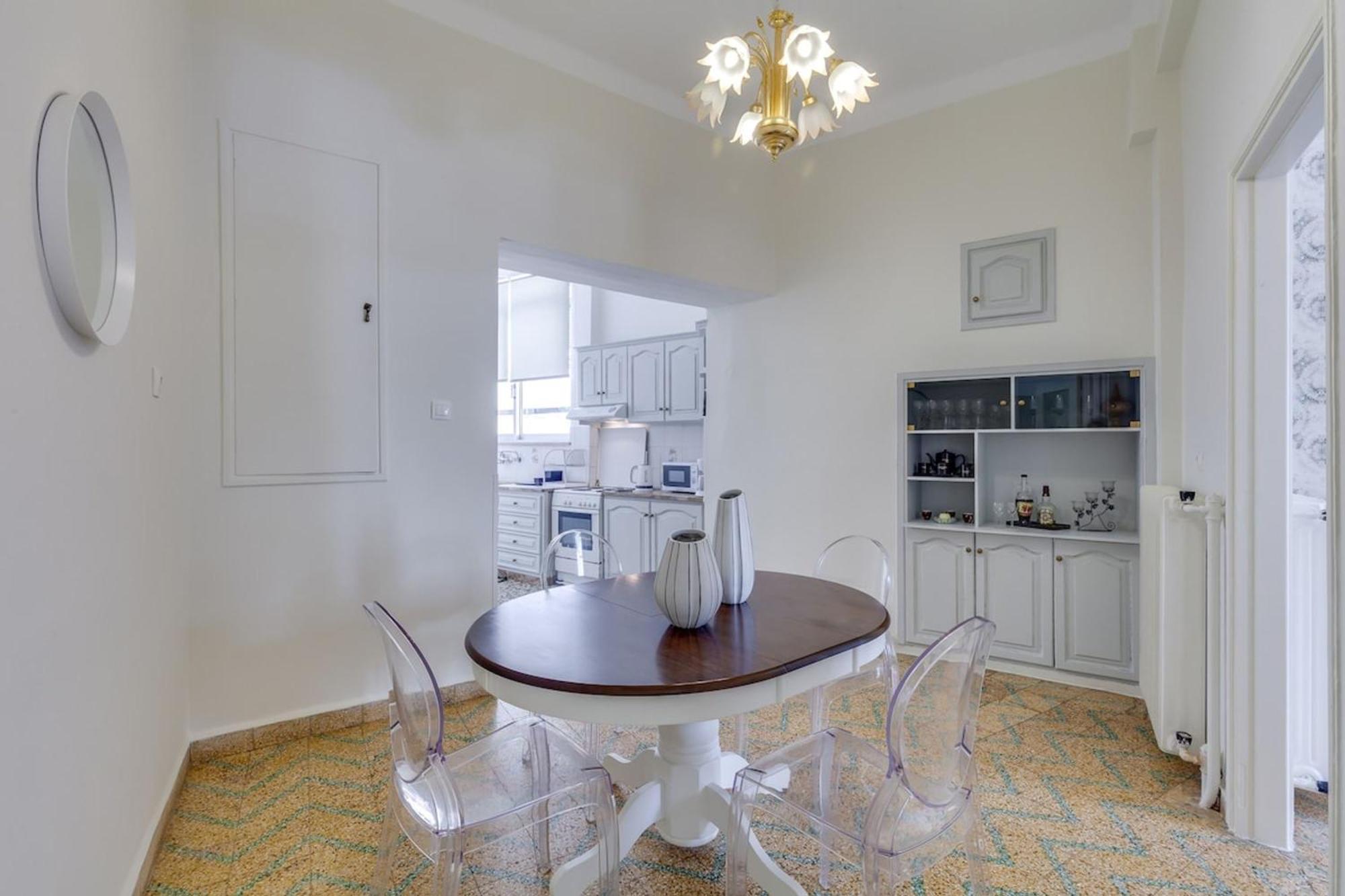 Samouil Apartment Steps From The Beach Chania  Екстер'єр фото